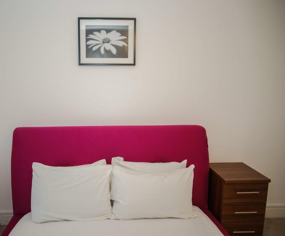 Executive 2 Bed Apartment London Exterior photo